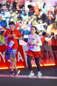 BIB: 
                            <button type="button" onclick="openModal(23732268)" class="btn btn-primary btn-sm float-right btn-popup" data-toggle="modal" data-target=".modal-high-quality">
                        <i class="fas fa-shopping-cart"></i> Add to Cart
                    </button>
                                            <button type="button" onclick="isThisMe(23732268, true)" class="btn btn-success btn-sm float-right btn-popup btn-isme hidden" data-toggle="tooltip" data-placement="bottom" title="นี่คือรูปของคุณใช่ไหม คลิกที่นี่เพื่อเอาเข้าอัลบั้ม">
                        <i class="fas fa-plus"></i> Add to album
                    </button>
                    <button type="button" onclick="isThisMe(23732268, false)" class="btn btn-warning btn-sm float-right btn-popup btn-isnotme hidden">
                        <i class="fas fa-ban"></i> Remove from album
                    </button>